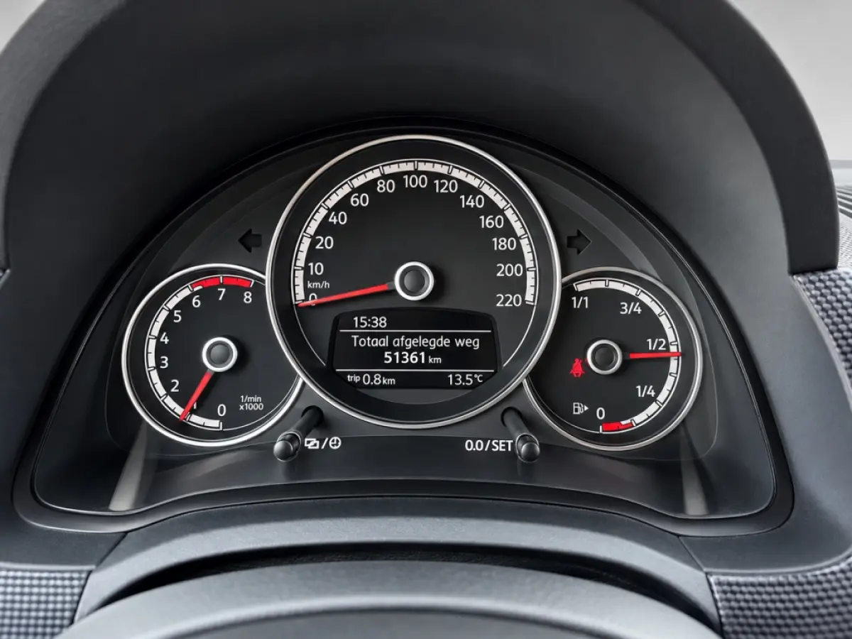 Up! 1.0 BMT move up! | Airco | Bluetooth | Automatische Verlichting | 12 Maanden Bovag Garantie