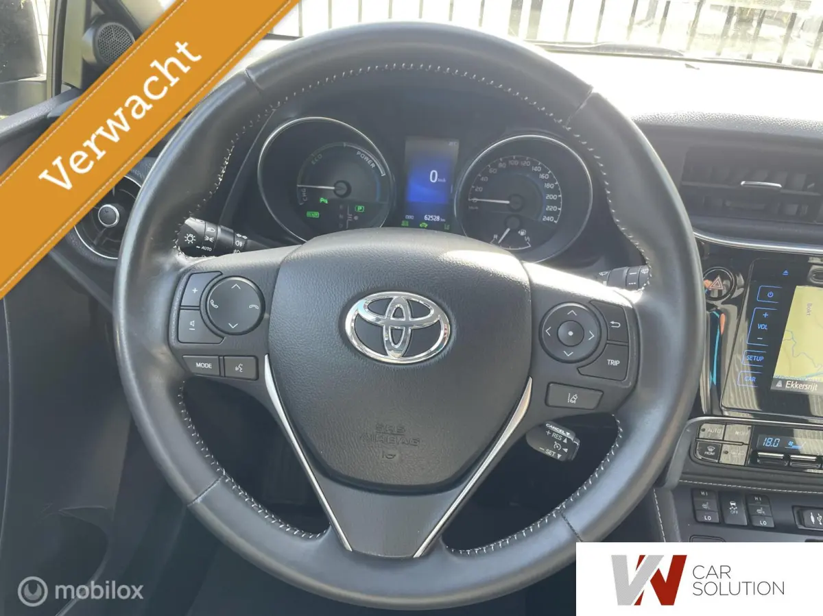 1.8 Hybrid Dynamic NL AUTO NAVI TREK CAM PDC PARK