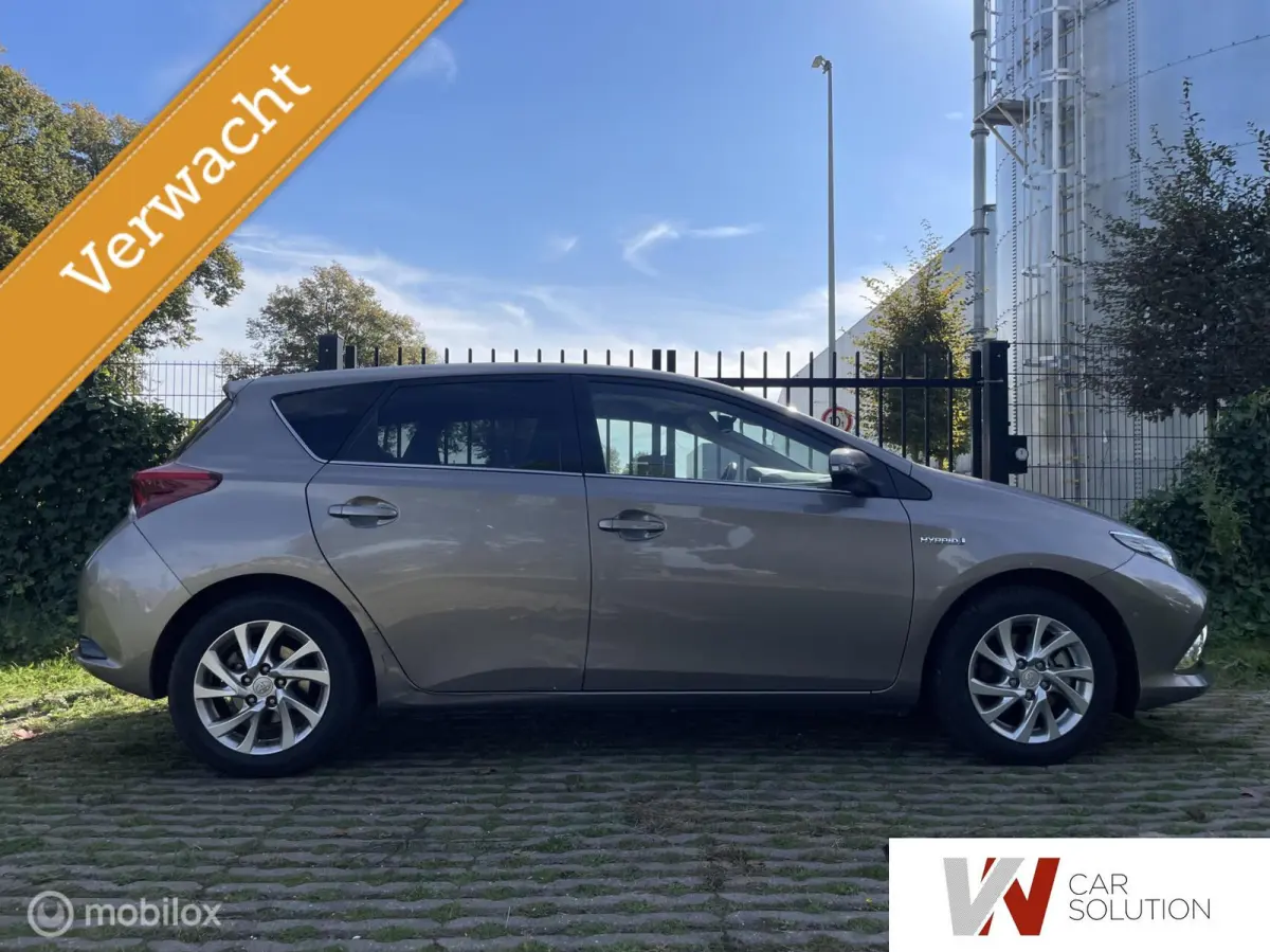 1.8 Hybrid Dynamic NL AUTO NAVI TREK CAM PDC PARK