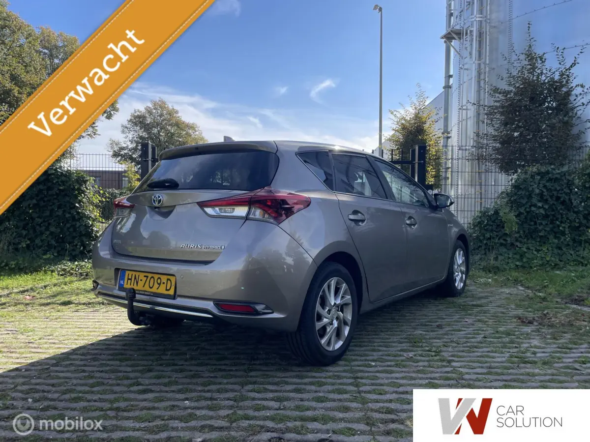1.8 Hybrid Dynamic NL AUTO NAVI TREK CAM PDC PARK