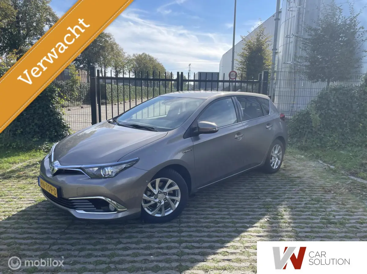 1.8 Hybrid Dynamic NL AUTO NAVI TREK CAM PDC PARK