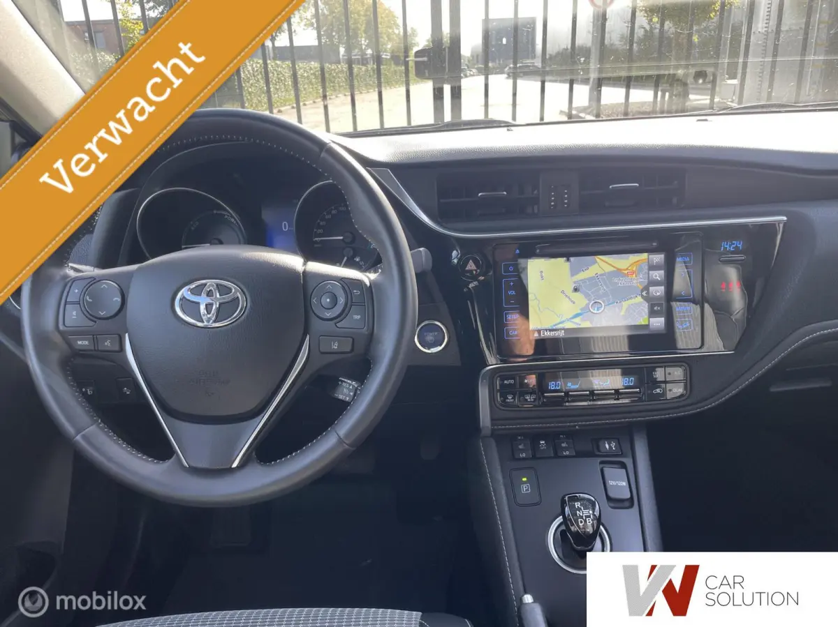1.8 Hybrid Dynamic NL AUTO NAVI TREK CAM PDC PARK