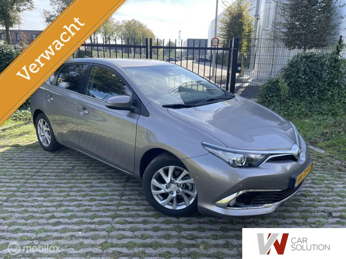1.8 Hybrid Dynamic NL AUTO NAVI TREK CAM PDC PARK
