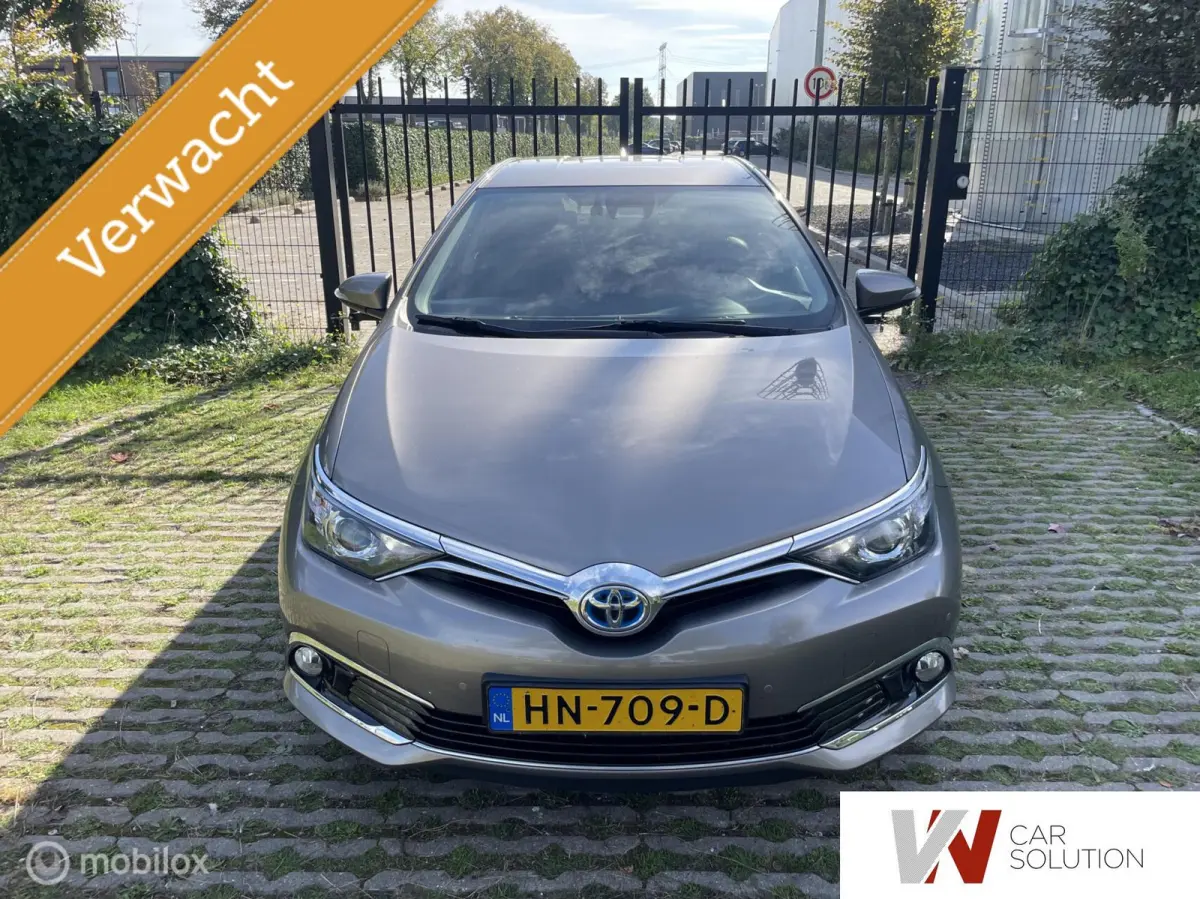1.8 Hybrid Dynamic NL AUTO NAVI TREK CAM PDC PARK