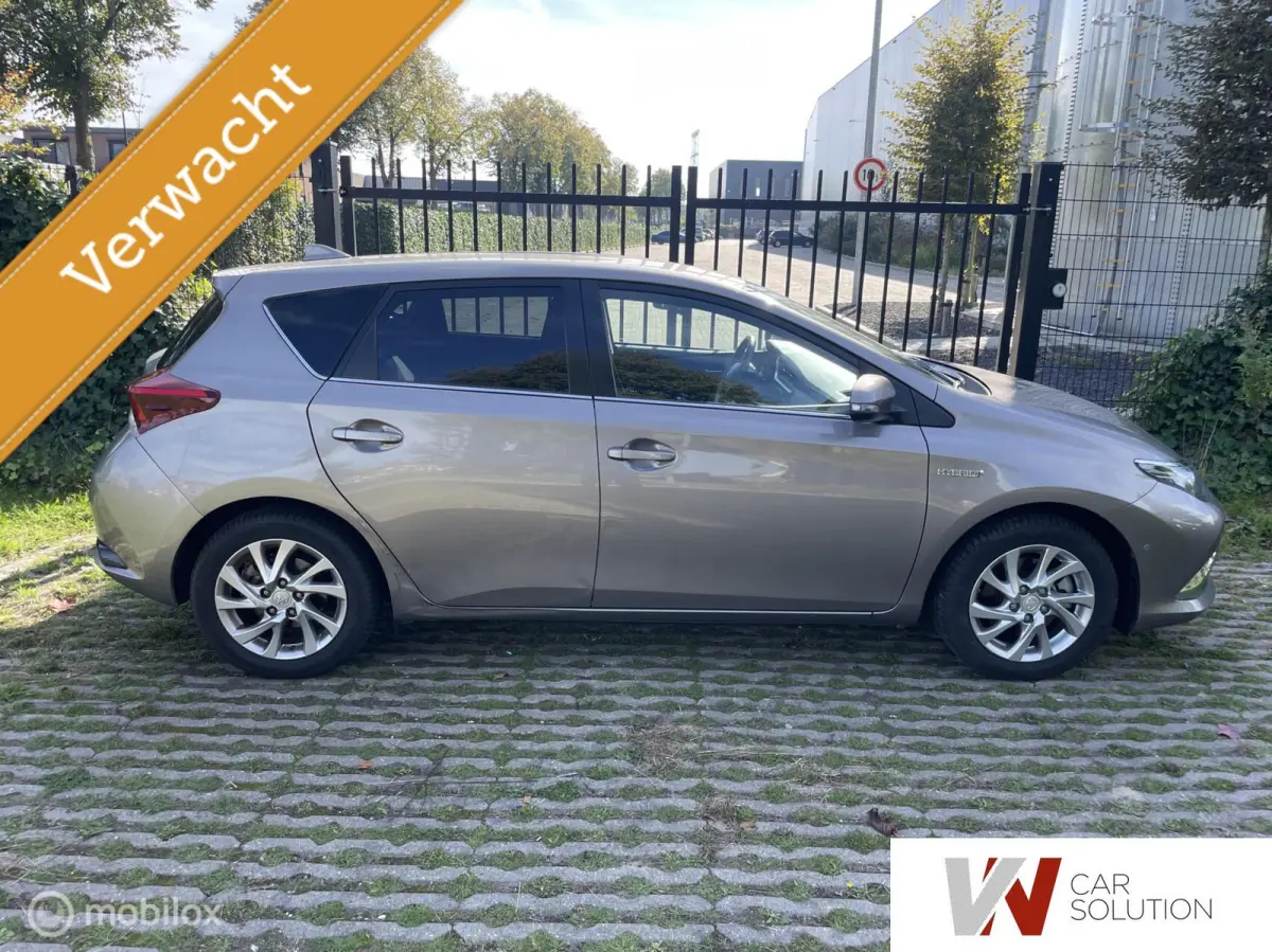 1.8 Hybrid Dynamic NL AUTO NAVI TREK CAM PDC PARK