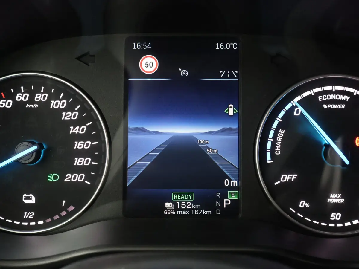 112 L2 60 kWh *NIEUW* + 2 SCHUIFDEUREN | CAMERA | LMV | STOELVERW. | APPLE CARPLAY