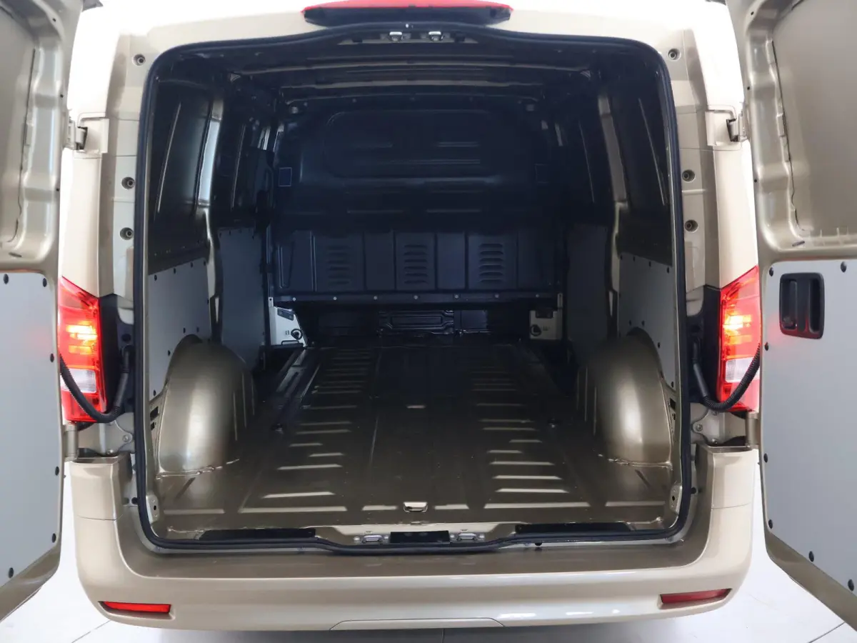 112 L2 60 kWh *NIEUW* + 2 SCHUIFDEUREN | CAMERA | LMV | STOELVERW. | APPLE CARPLAY
