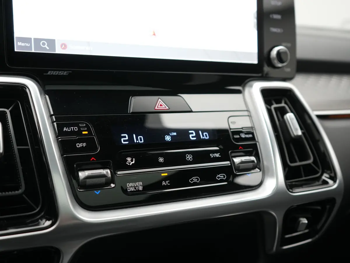 1.6 T-GDI 4WD ExecutiveLine PHEV 265pk Dealer O.H. | SOH 97,2% | Trekhaak Afn. | Panodak | Adaptive Cruise | Head Up | 360 Camera | Bose Audio | Lederen Sportstoelen Memory & Ventilatie | BL