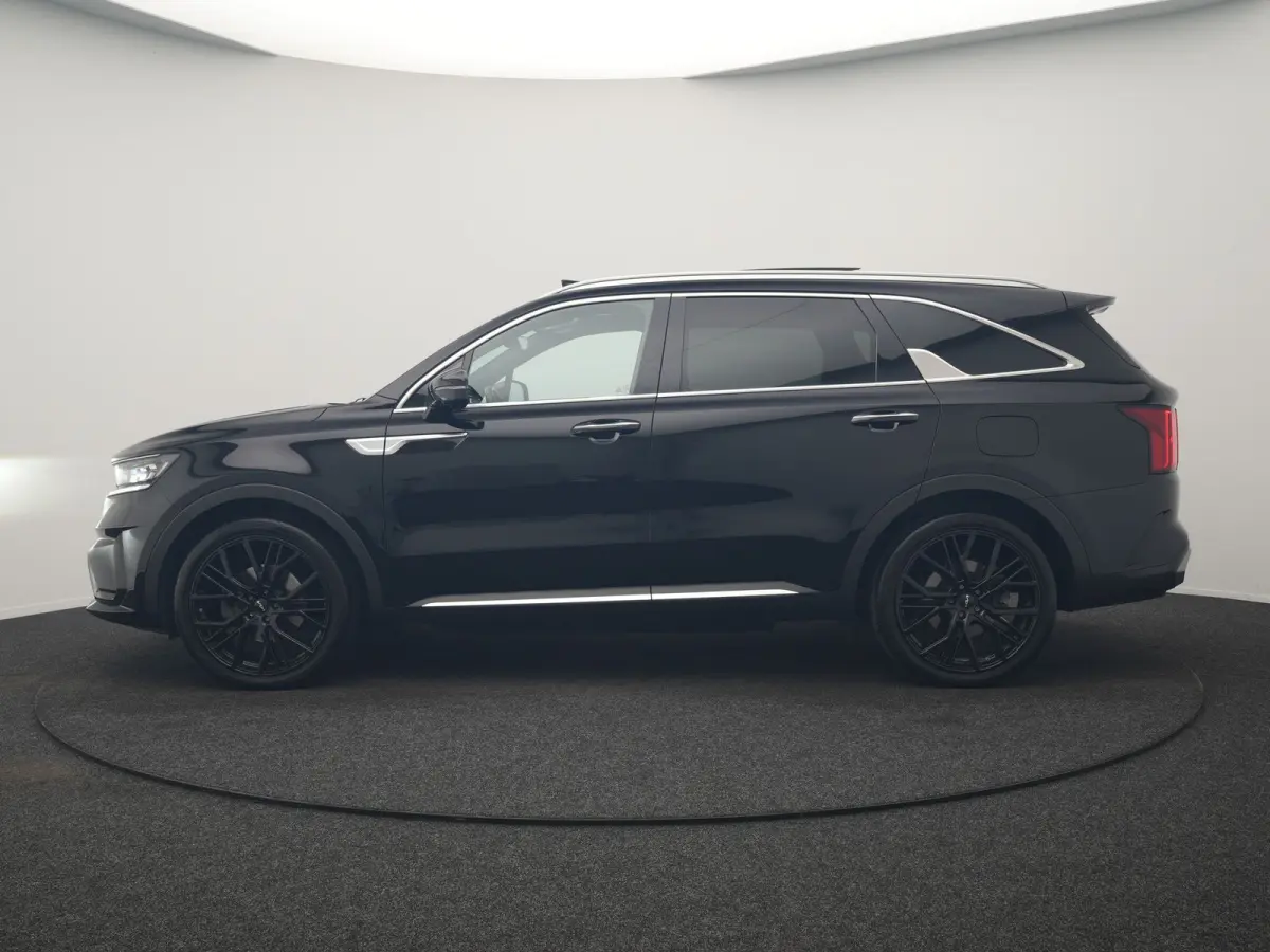 1.6 T-GDI 4WD ExecutiveLine PHEV 265pk Dealer O.H. | SOH 97,2% | Trekhaak Afn. | Panodak | Adaptive Cruise | Head Up | 360 Camera | Bose Audio | Lederen Sportstoelen Memory & Ventilatie | BL