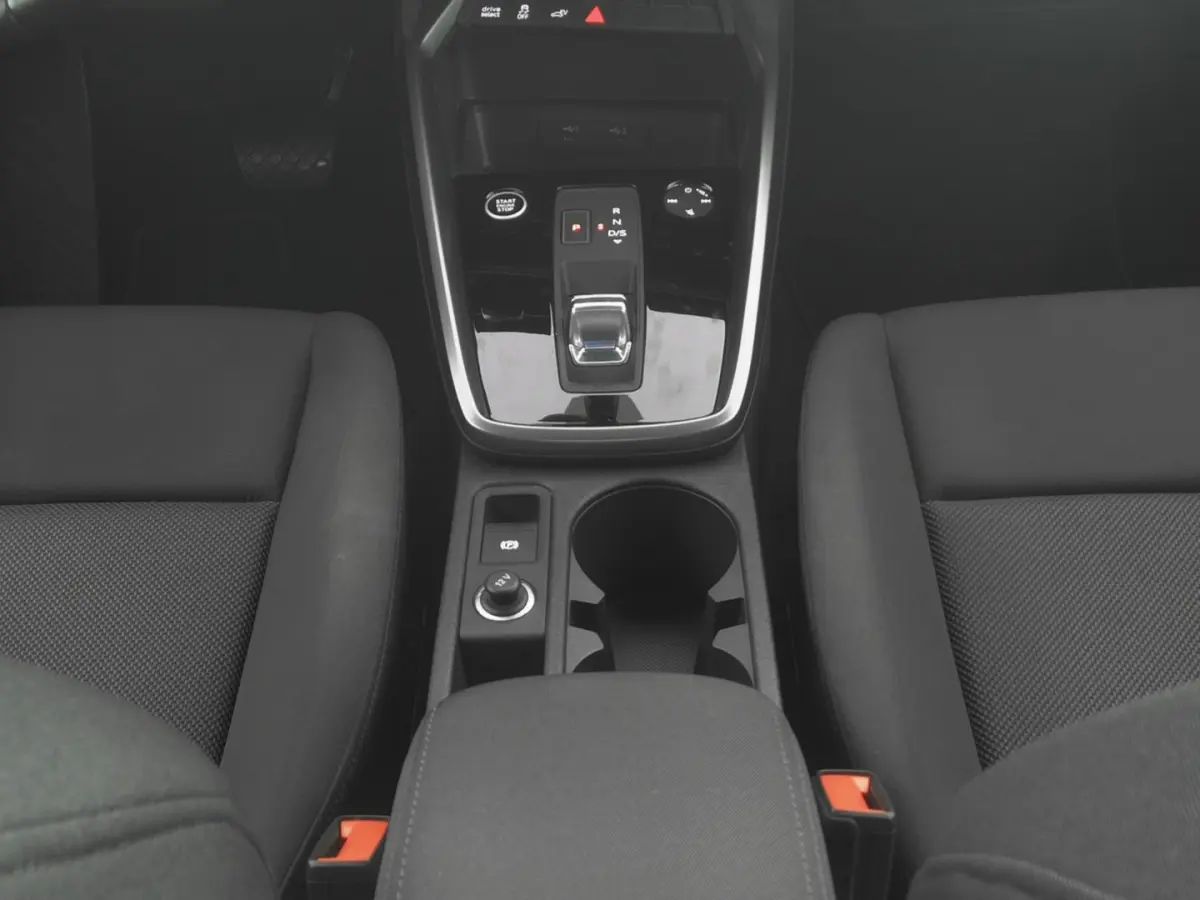 40 TFSI e Edition | NAVI | VIRTUAL DASH | Full LED | ECC !
