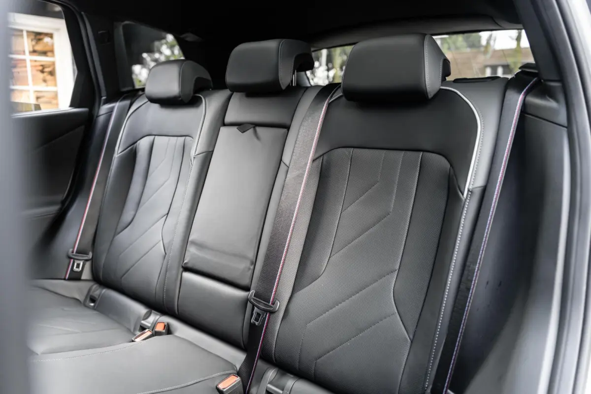 30e xDrive M Sport Pro 360 H&K 20" individual