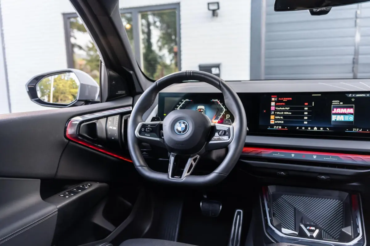 30e xDrive M Sport Pro 360 H&K 20" individual