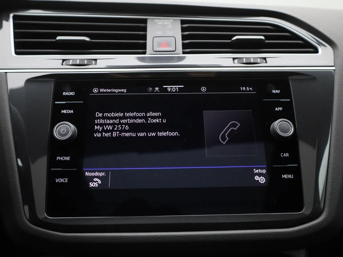 1.5 TSI R-Line Business 150 PK| Dealeronderhouden | Trekhaak | Panoramadak | 360 Camera | Stoelverwarming | Stuurwielverwarming | Climatronic | Navigatie | Achterklep Elektrisch