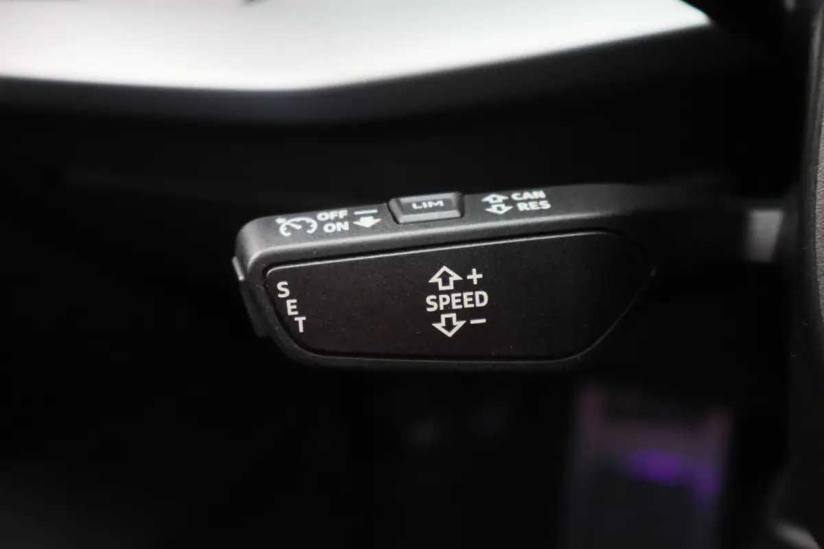 30 TFSI Advanced edition Panoramadak, Camera, Virtual Cockpit, Cruise, Apple Carplay,