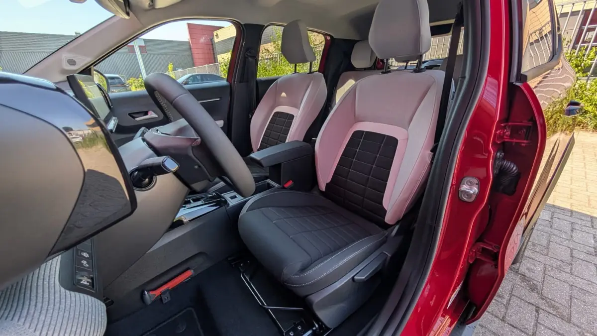 1.2 Hybrid 110pk Max | Navigatie | Apple Carplay/Android Auto | Camera | Climate Control | Cruise Control | | Achteruitrijcamera | Apple Carplay/Android Auto|telefoonintegratie premium | Arm