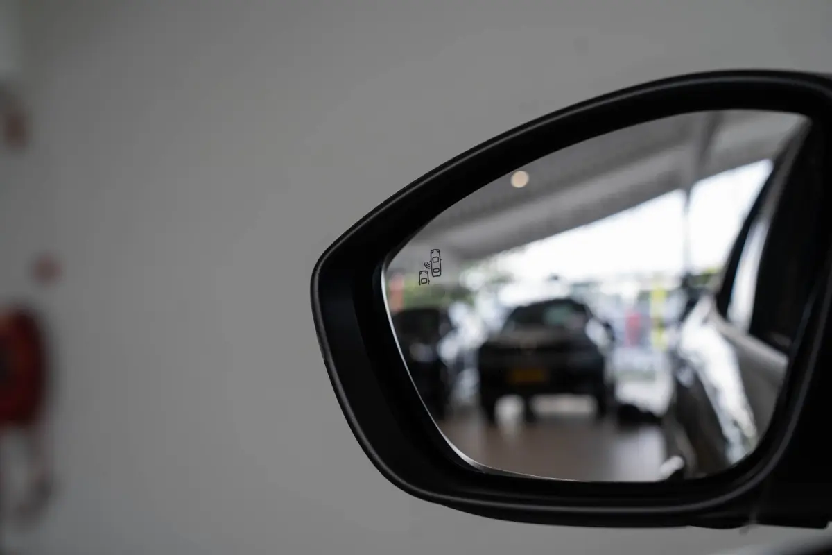1.2 Turbo Hybrid Ibrida Speciale | Camera | LED | El. Stoelverstellnig | Navigatie | Climate Controle | Parkeersensoren | Apple Carplay & Android Auto |