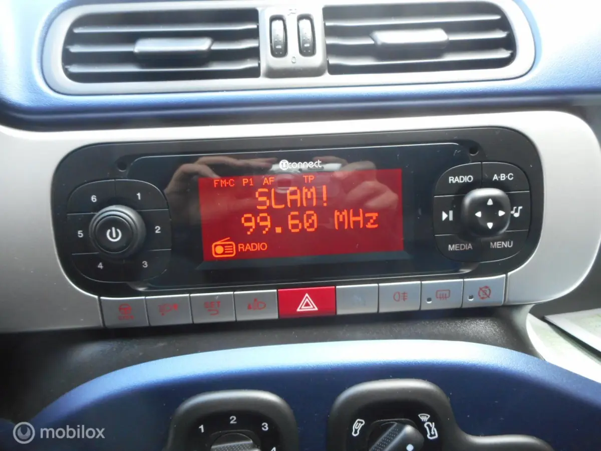 TwinAir Turbo 80 Tech LM-VELGEN 15"+METALLIC LAK