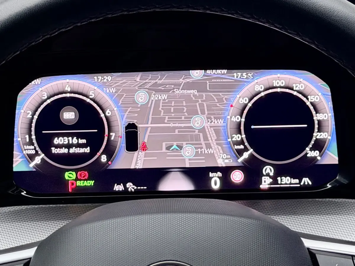 1.5 eTSI Pano/Memory/Matrix/HuD