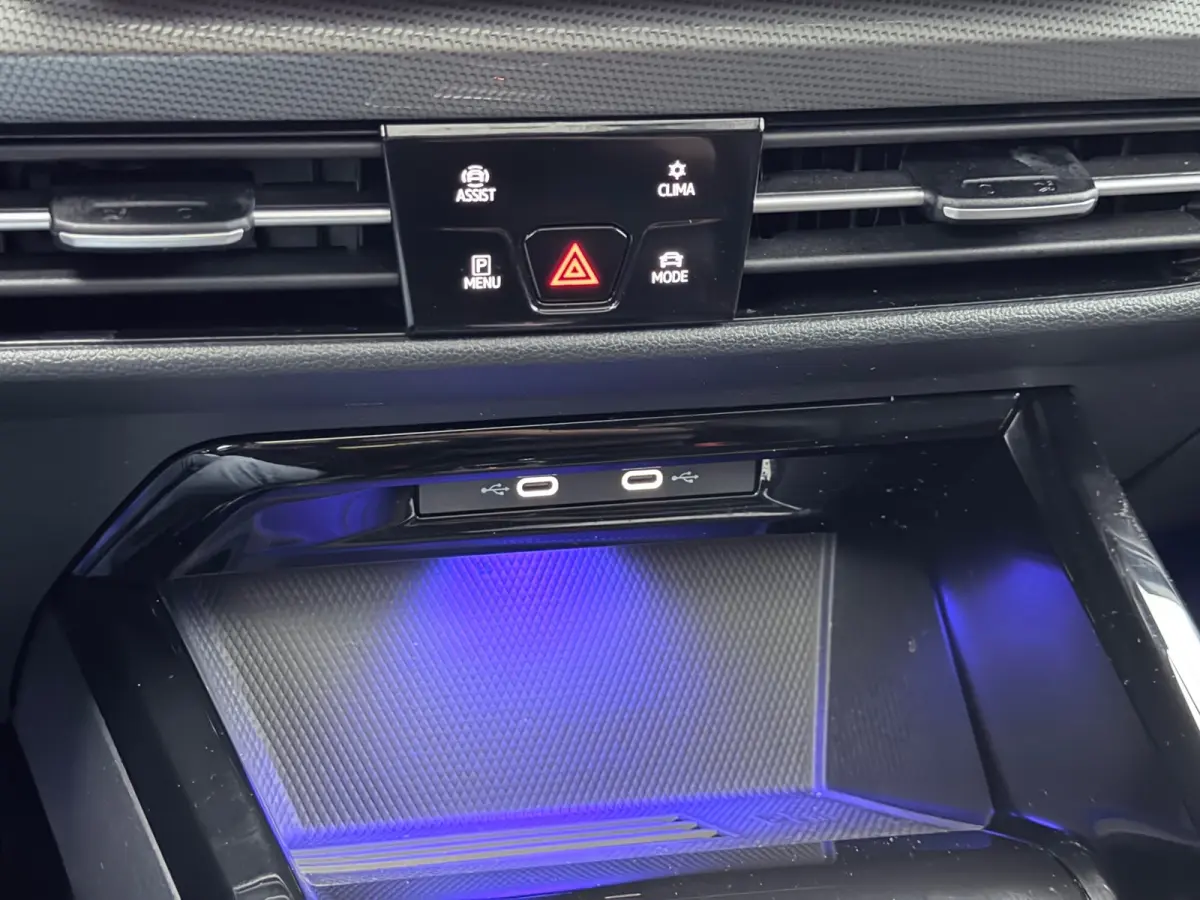 1.5 eTSI Pano/Memory/Matrix/HuD