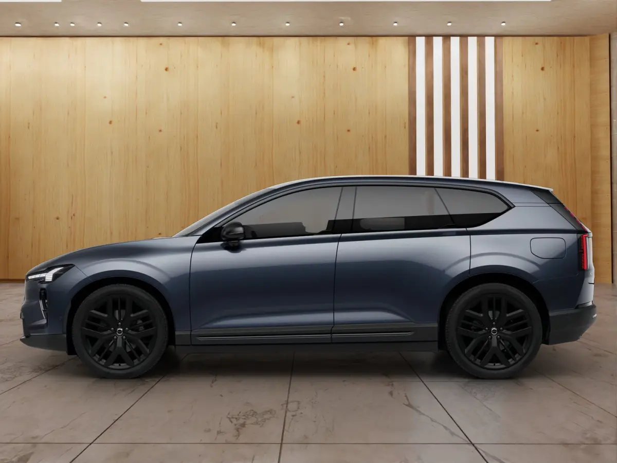P10 AWD Ultra 95 kWh | Beschikbaar per 04-2027 | 22 inch. zwarte velgen | Warmtepomp | 660km rijbereik WLTP |