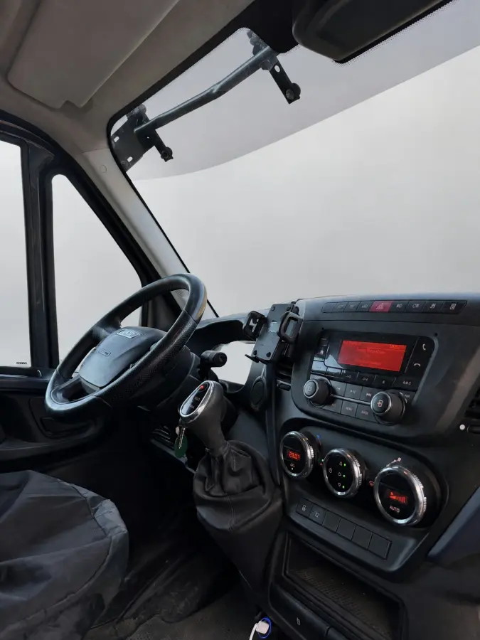 35S14V 2.3 L2H1 Edition Cruise, Airco, 3500kg Trekhaak, Radio, Clima, EURO6, Uniek!