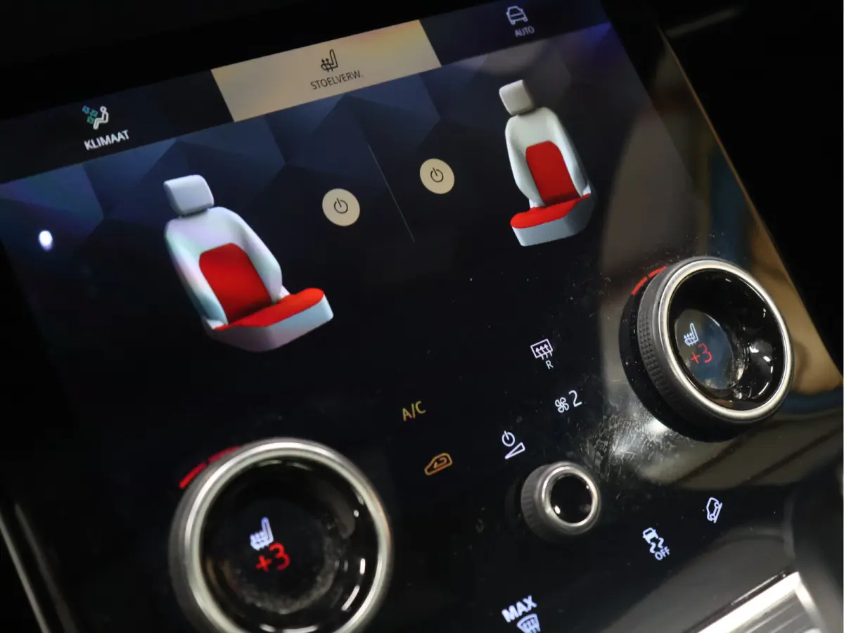 1.5 P300e AWD R-Dynamic SE [SCHUIFKANTELDAK, APPLE CARPLAY, ANDROID, CRUISE CONTROL, STOELVERWARMING, MERIDIAN SOUNDSYSTEM, CAMERA, ELEKTRISCHE ACHTERKLEP, NAVIGATIE, NIEUWSTAAT]