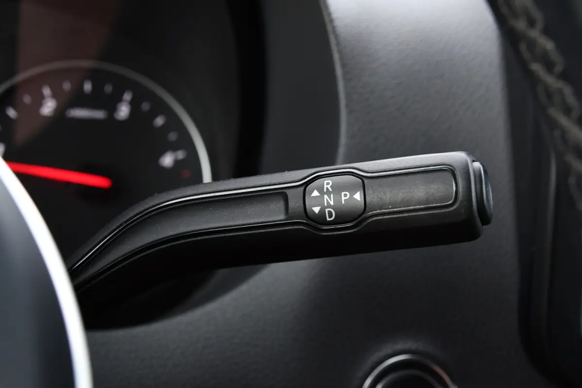 316 RWD 2.2 CDI L2H2 Black Edition Adaptieve Cruise, 360 Camera, Carplay, LED, Stoelverwarming, Trekhaak, Sensoren, Automaat, Uniek!
