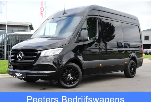 316 RWD 2.2 CDI L2H2 Black Edition Adaptieve Cruise, 360 Camera, Carplay, LED, Stoelverwarming, Trekhaak, Sensoren, Automaat, Uniek!