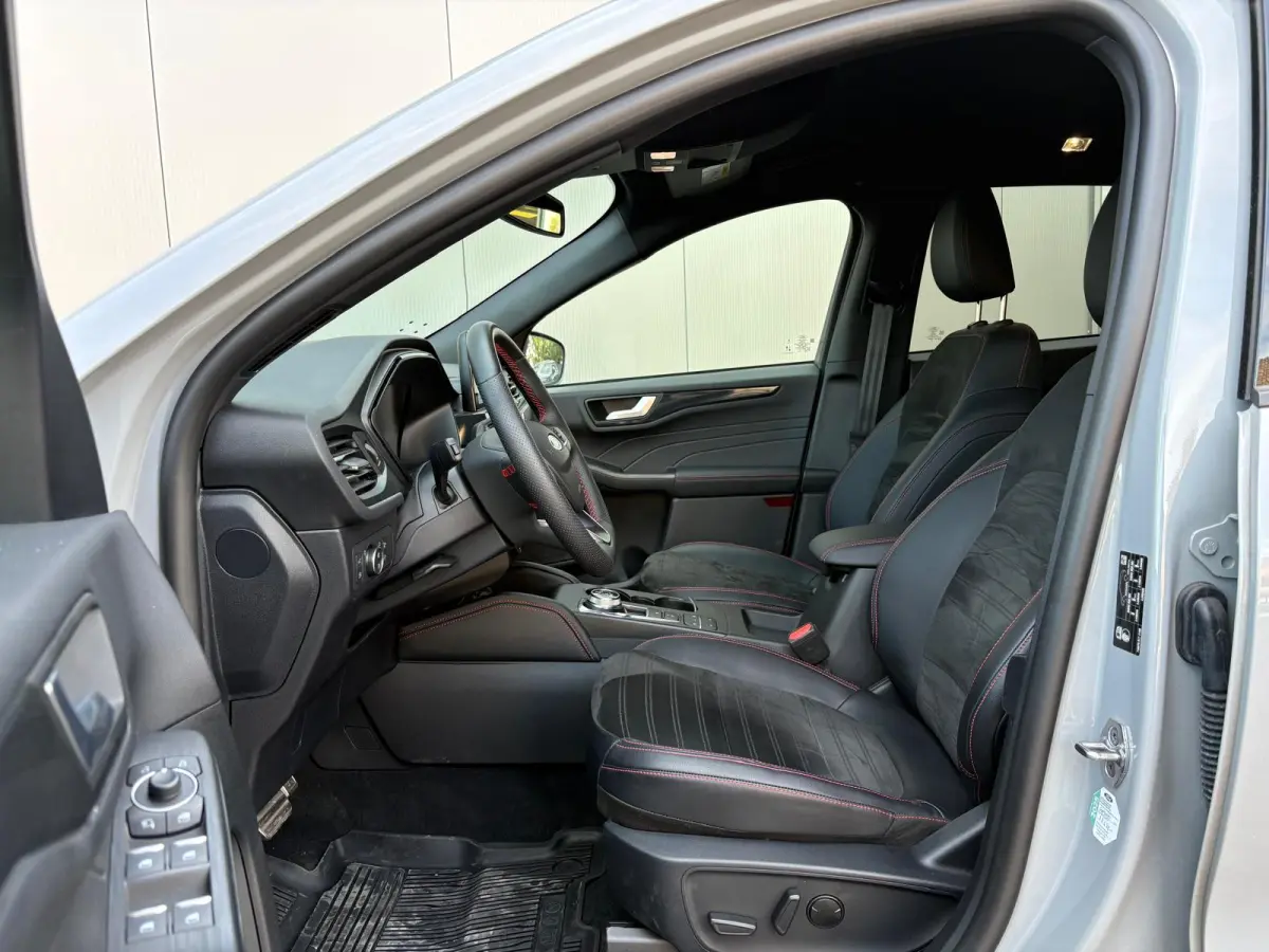 2.5 PHEV ST-Line Graphite Tech Edition Elektr.Trekhaak/Winterpack/Navigatie/Camera