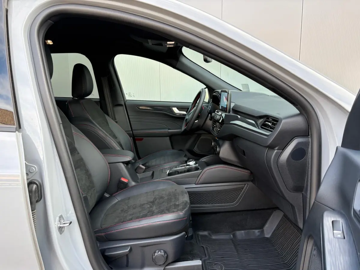 2.5 PHEV ST-Line Graphite Tech Edition Elektr.Trekhaak/Winterpack/Navigatie/Camera