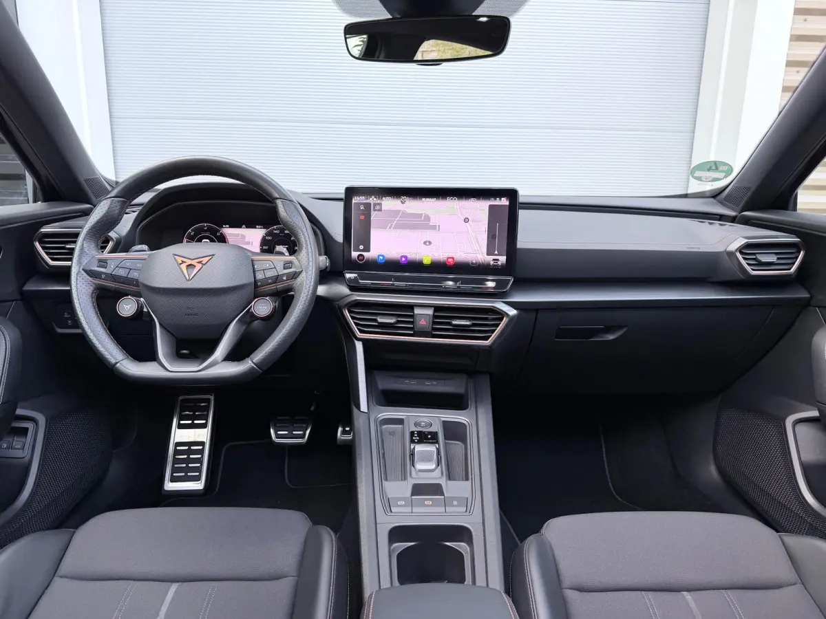 1.4 e-Hybrid VZ Performance Pano/Memory/Matrix