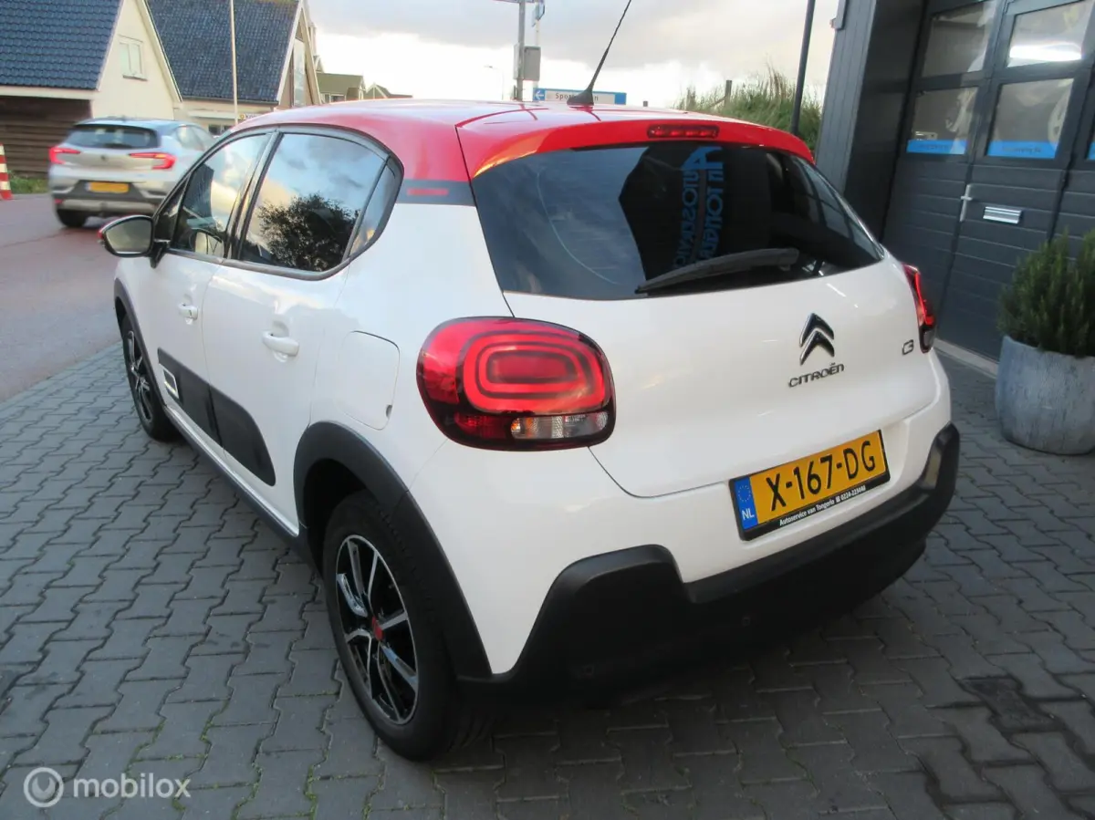 1.2 PureTech Shine Automaat 110PK Airco Cruise Navi