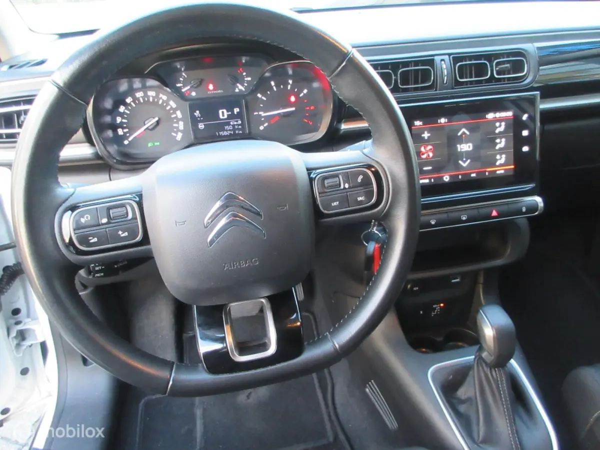 1.2 PureTech Shine Automaat 110PK Airco Cruise Navi