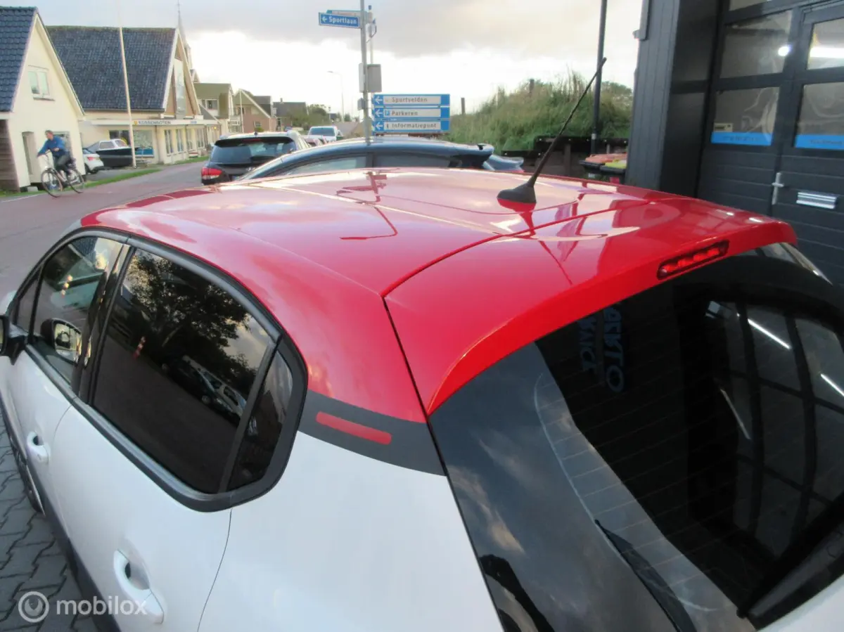 1.2 PureTech Shine Automaat 110PK Airco Cruise Navi