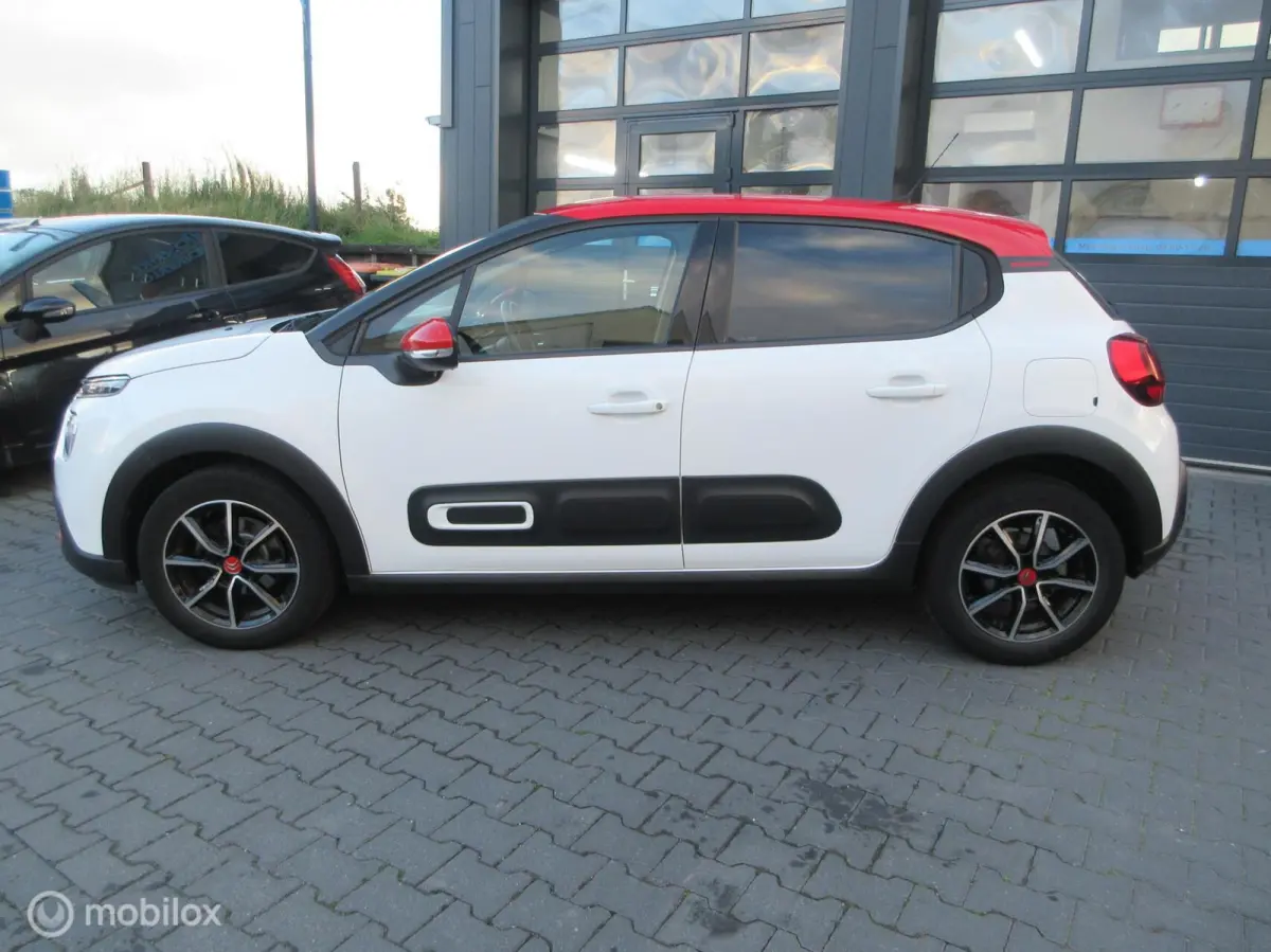 1.2 PureTech Shine Automaat 110PK Airco Cruise Navi