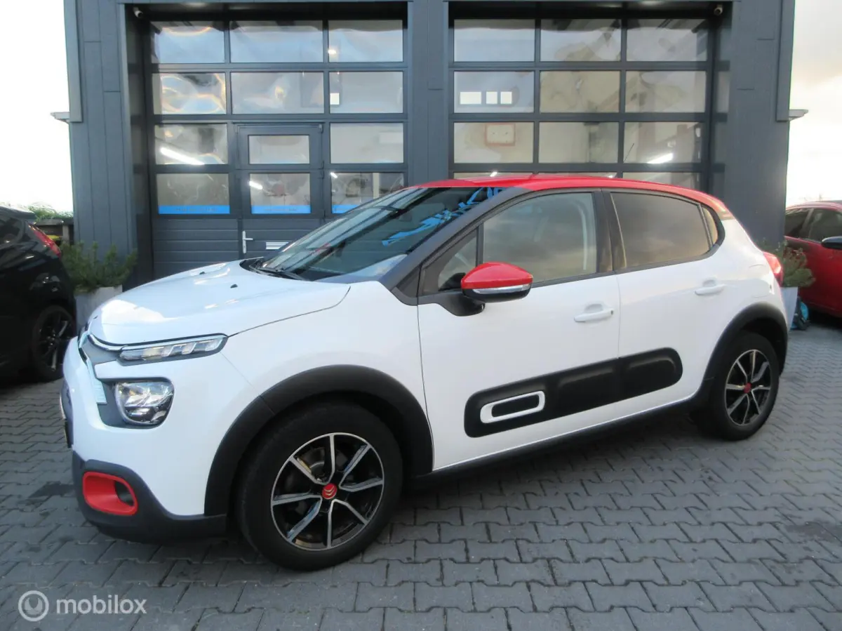 1.2 PureTech Shine Automaat 110PK Airco Cruise Navi