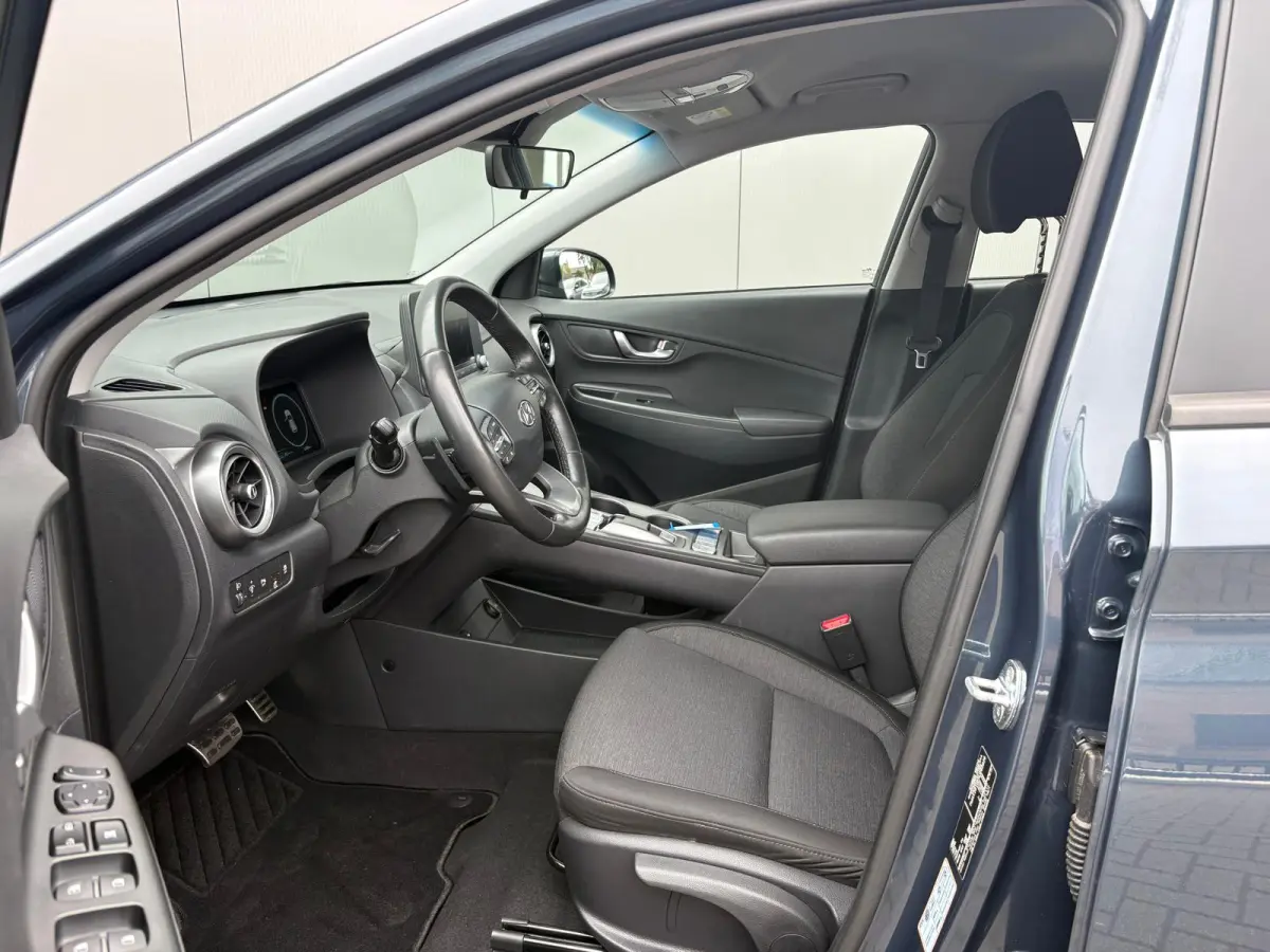 EV Fashion 64 kWh 204PK Camera/Adapt. cruise/Carplay-Android-auto/Stoel-stuurverwarming