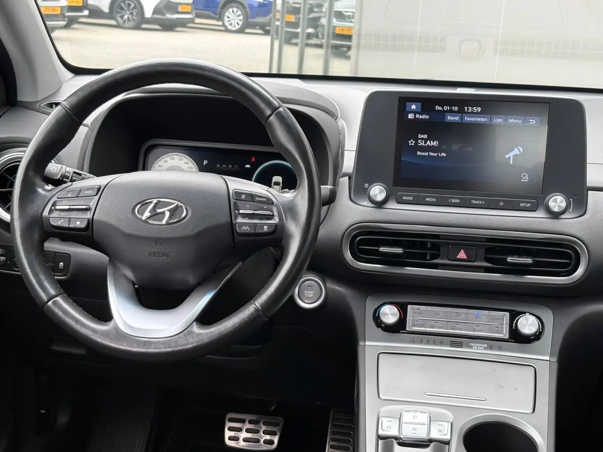 EV Fashion 64 kWh 204PK Camera/Adapt. cruise/Carplay-Android-auto/Stoel-stuurverwarming