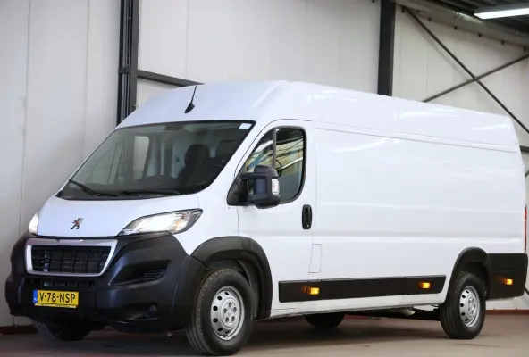 2.2 BlueHDi 140 L4H2 HEAVY DUTY
