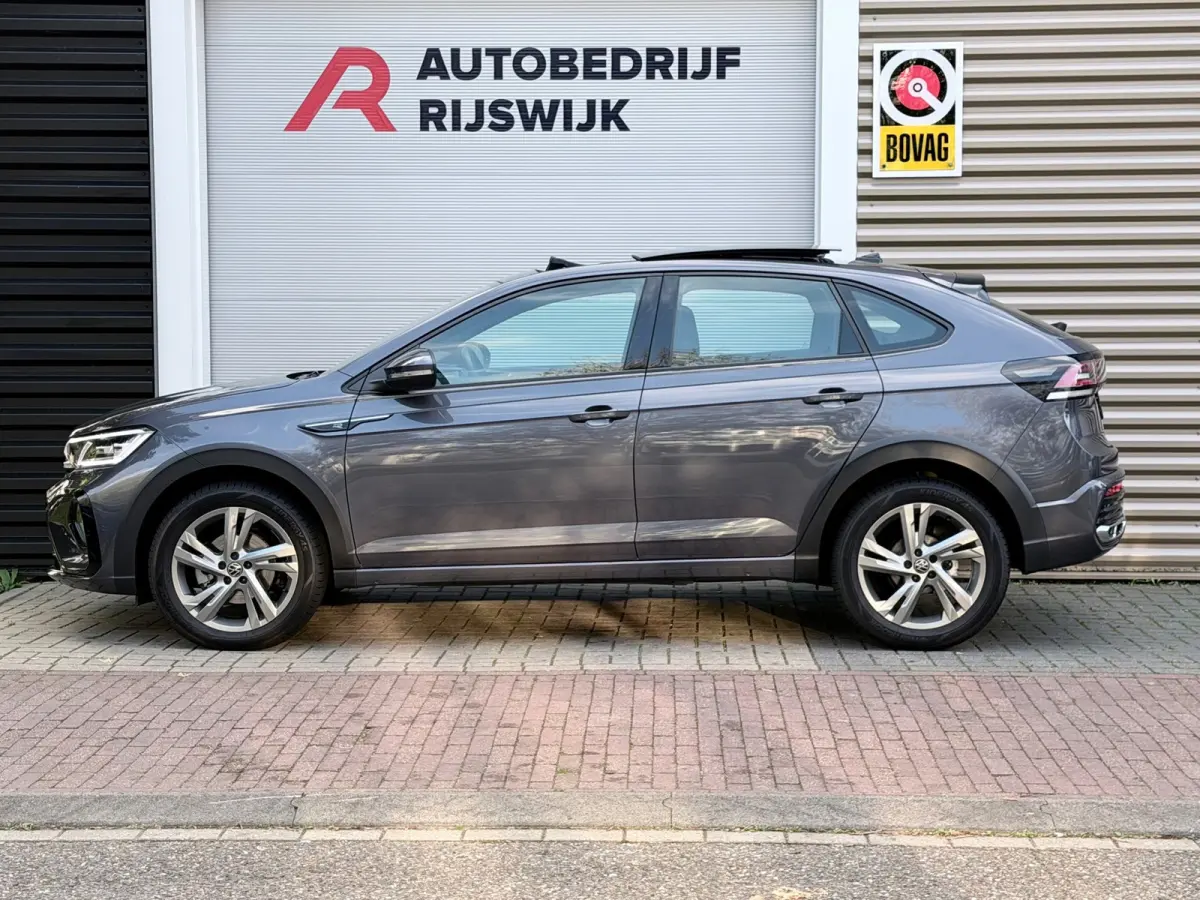 1.5 TSI R-Line Pano/Keyless/Camera