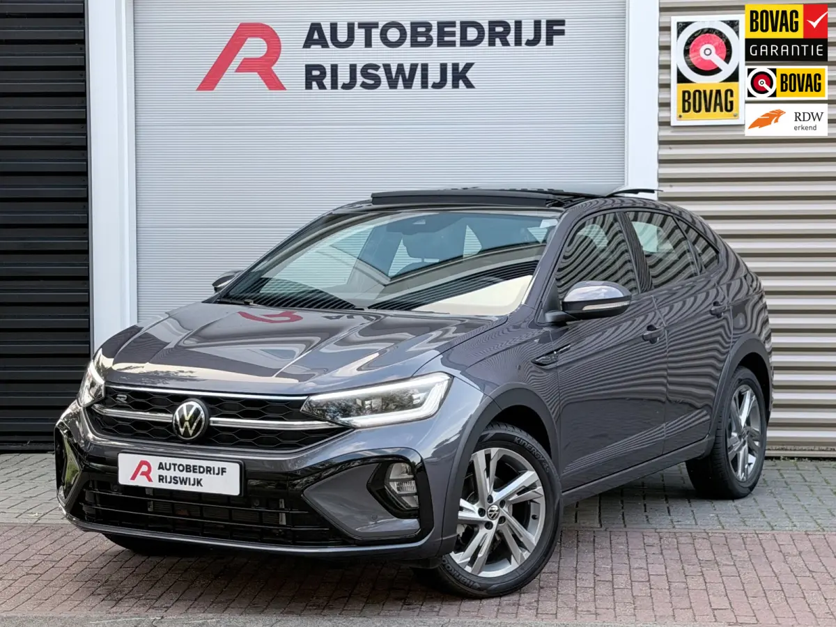 1.5 TSI R-Line Pano/Keyless/Camera