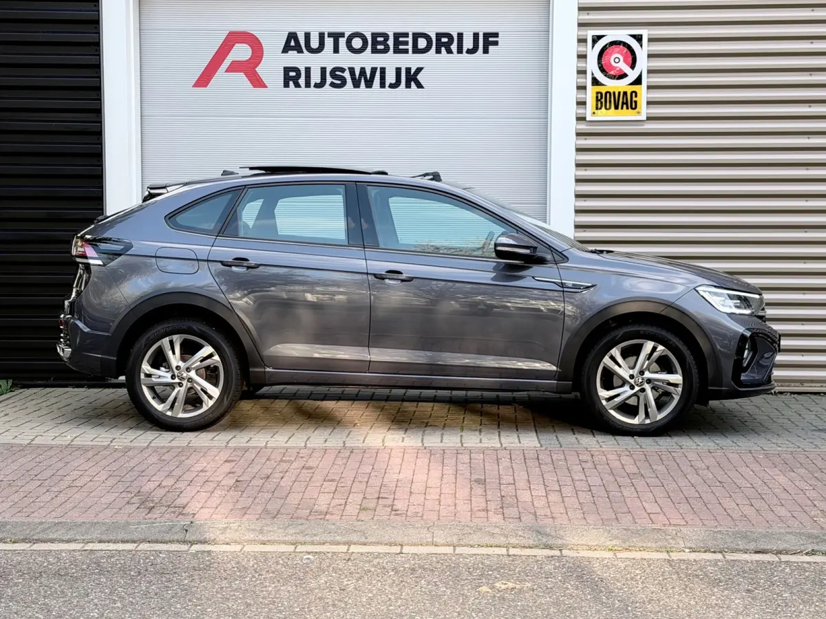 1.5 TSI R-Line Pano/Keyless/Camera