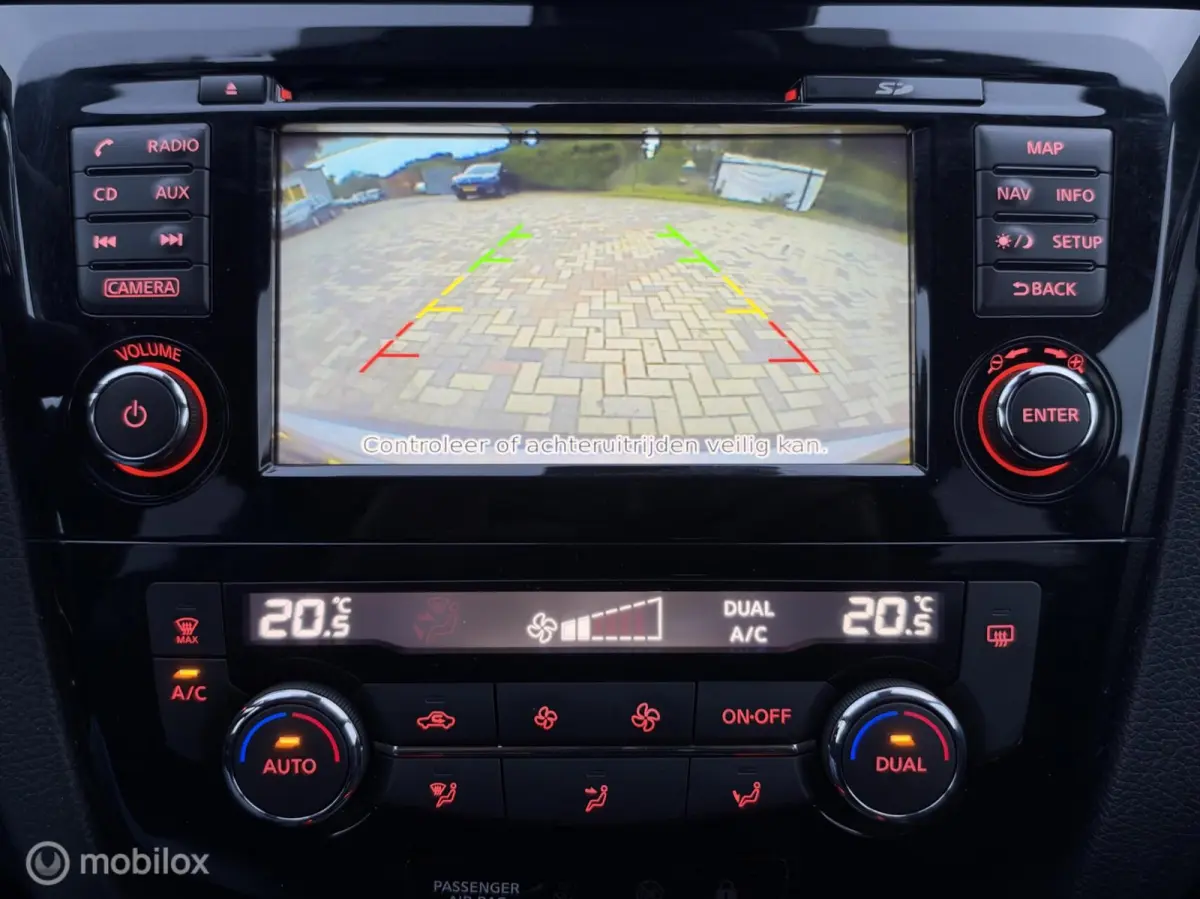 1.2 Acenta 2018 / Facelift / Camera / Stoelverwarming / DAB+ / Navigatie / Cruisecontrol / NAP