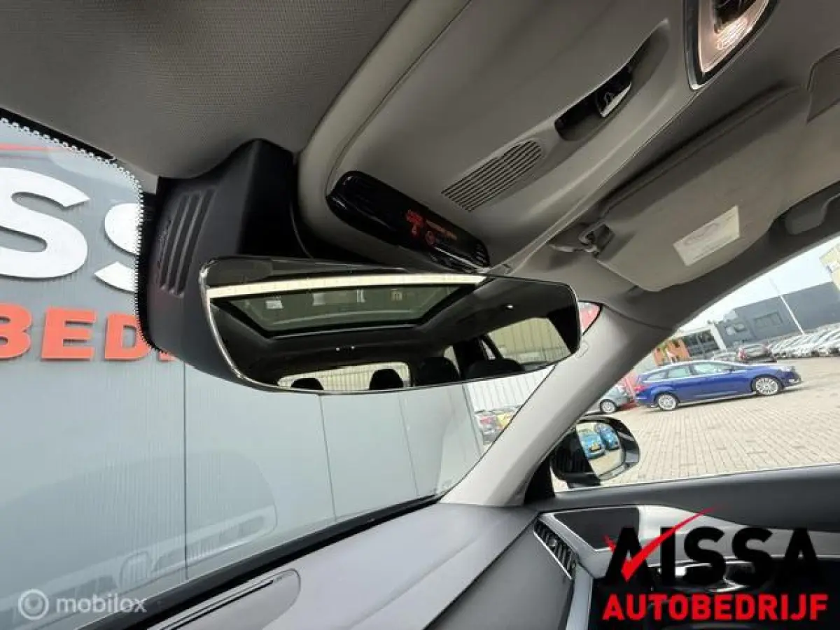 2.0 T8 Twin Engine AWD Inscription 7 Pers Navigatie Cruise ACC Luchtvering Panoramadak Camera Leder Trekhaak....