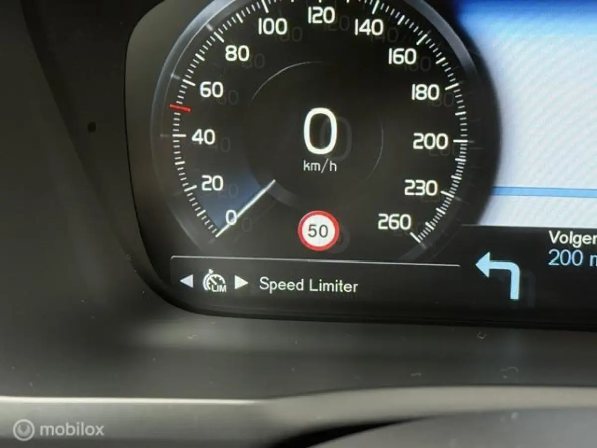 2.0 T8 Twin Engine AWD Inscription 7 Pers Navigatie Cruise ACC Luchtvering Panoramadak Camera Leder Trekhaak....