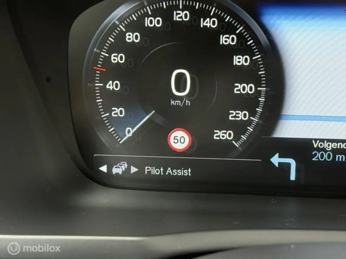 2.0 T8 Twin Engine AWD Inscription 7 Pers Navigatie Cruise ACC Luchtvering Panoramadak Camera Leder Trekhaak....