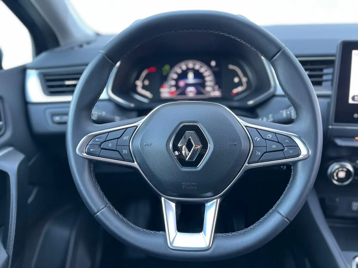 1.0 TCe 90 Zen LPG G3 | Full Map navi | NAP | bluetooth | carplay| camera | goed onderhouden | All Season banden