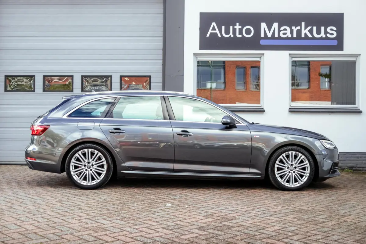 2.0 TFSI ultra Sport S line|Matrix|360 Camera|Half-Leder