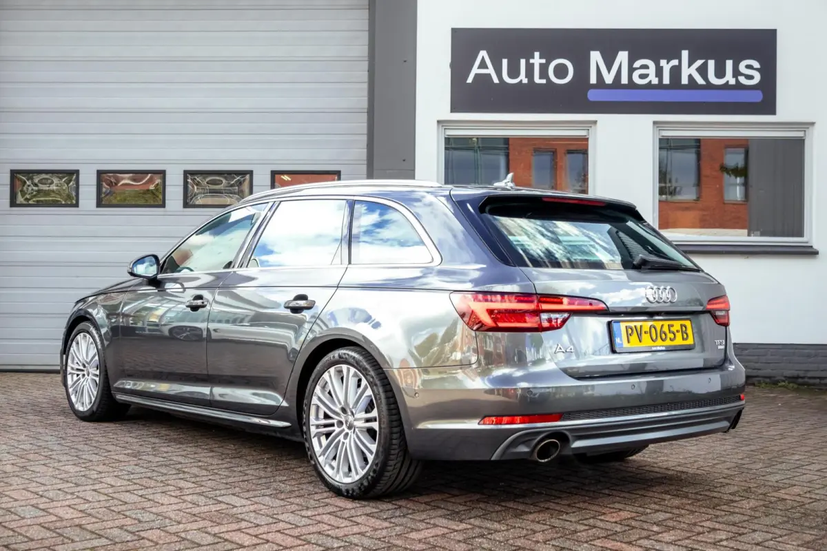 2.0 TFSI ultra Sport S line|Matrix|360 Camera|Half-Leder