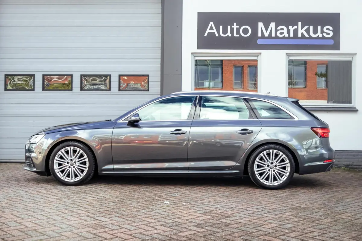 2.0 TFSI ultra Sport S line|Matrix|360 Camera|Half-Leder